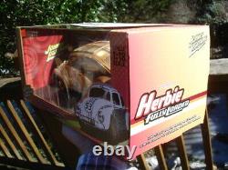 Disney movie VW Beetle HERBIE Fully Loaded junkyard race car Johnny Lightning 53