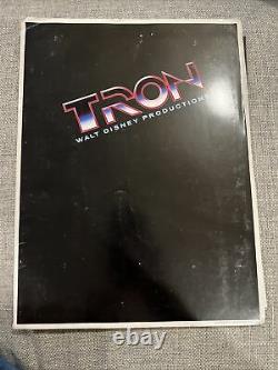 Disney's TRON original 1982 Press Kit including photos, Credits & Prod. Info