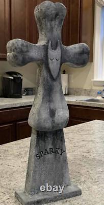 Frankenweenie Sparky Tombstone Disney Haunted Mansion Nightmare Before Christmas