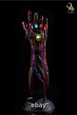 RDJ Signed Marvel Taurus Studio Avengers Endgame 11 Iron Man Nano Gauntlet LE