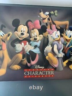 VINTAGE 1996 DISNEY STANDARD CHARACTER GUIDEBOOK STYLE GUIDE 90s MICKEY DONALD