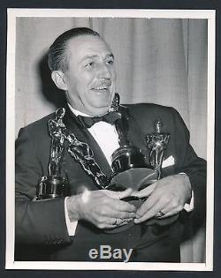 1954 Walt Disney, Célèbre Icône De Divertissement Trop Oscars