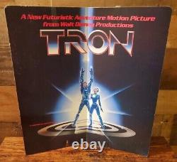 Affiche de présentoir rare du produit de magasin TRON de 1982 Walt Disney Jeff Bridges