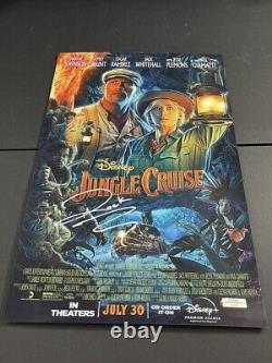 Affiche du film Disney 'Jungle Cruise' signée par Dwyane Johnson avec COA 11x17