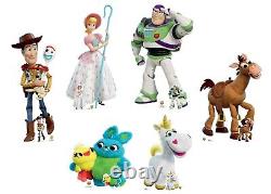 Collection officielle de découpes en carton grandeur nature de Toy Story 4 de Disney, ensemble de 6 découpes.