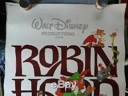 De 1982 Walt Disney Robin Hood 40 X 60 Affiche Du Film Peter Ustinov Phil Harris