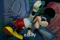 De 1990 Walt Disney Mickey Mouse Et Minnie Grande Ville Magasin Afficher Toile De Fond
