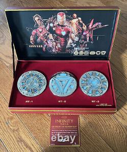 Ensemble de 3 boîtes de collectionneurs Disney Marvel Studios Ironman avec réacteur Arc lumineux NEUF