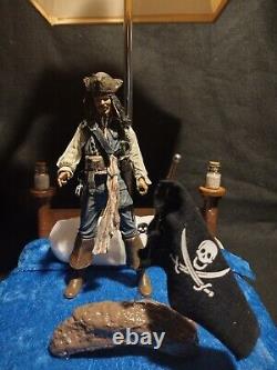 Johnny Depp Amber Heard Capitaine Jack Sparrow Pirates Des Caraïbes Disney