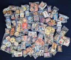 Lot énorme de plus de 230 badges de films promotionnels Disney Vintage Touchstone Miramax et plus encore