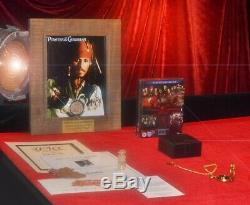 Pirates Des Caraibes Disney Coin Prop, Dvd, Depp Johnny Signed, Coa Disney