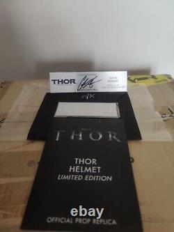 Signé Efx Thor Casque 11 Edition Limitée Hemsworth Marvel Avengers 250 Ww