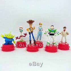Toy Story 4. Ensemble Movie Cup + Topper Disney Pixar